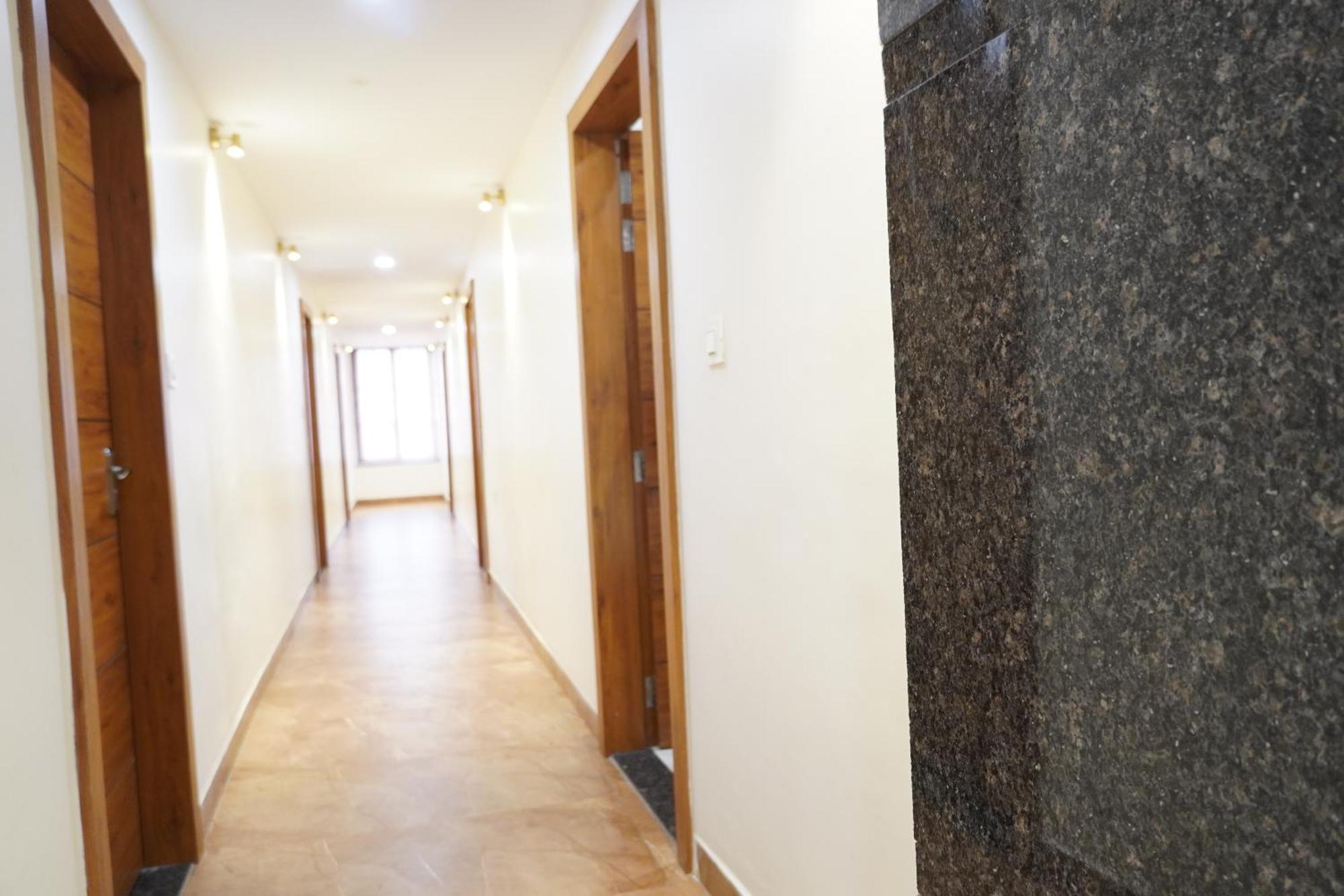 Hotel Eleven Heights Μποπάλ Εξωτερικό φωτογραφία