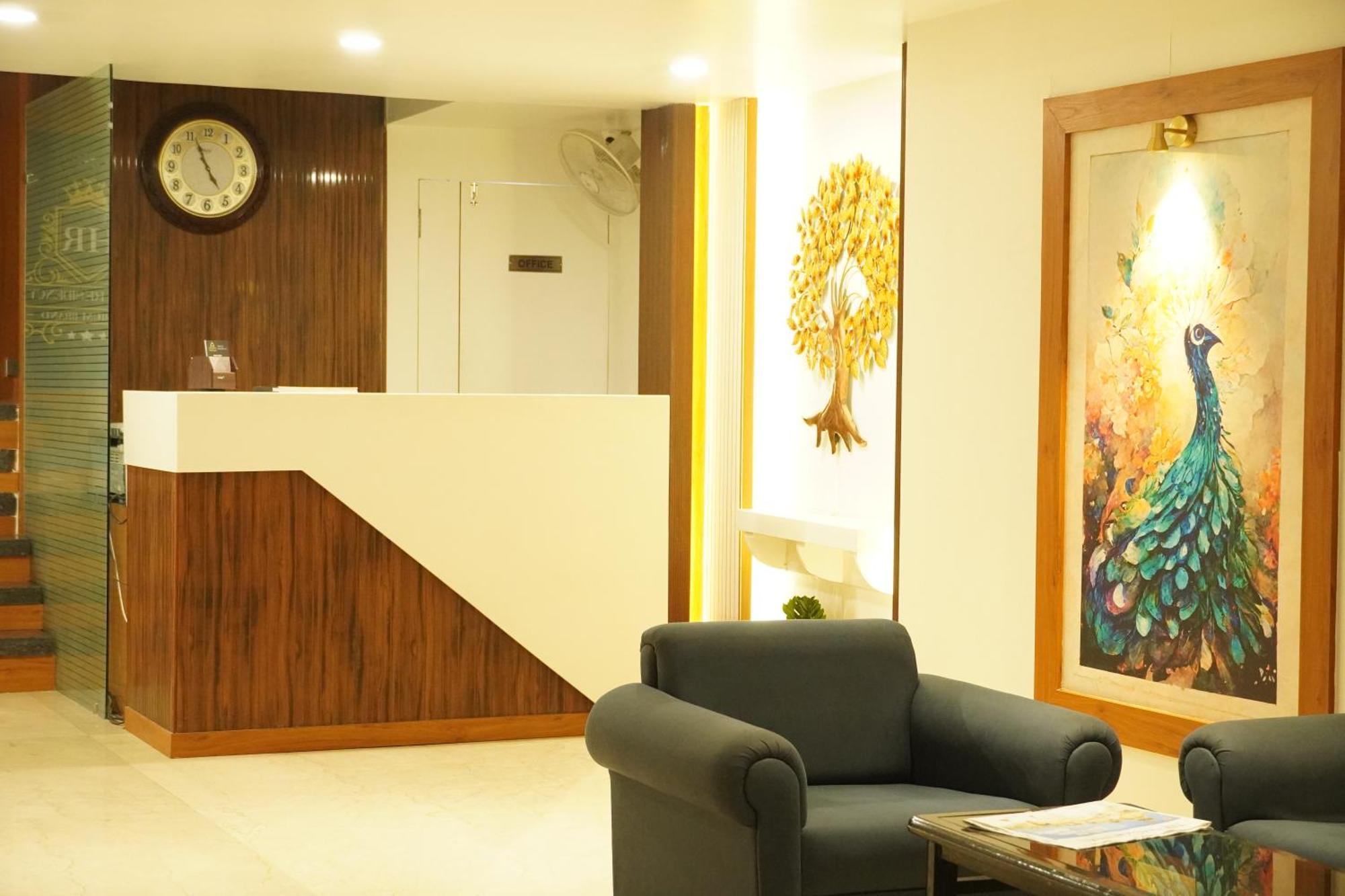 Hotel Eleven Heights Μποπάλ Εξωτερικό φωτογραφία